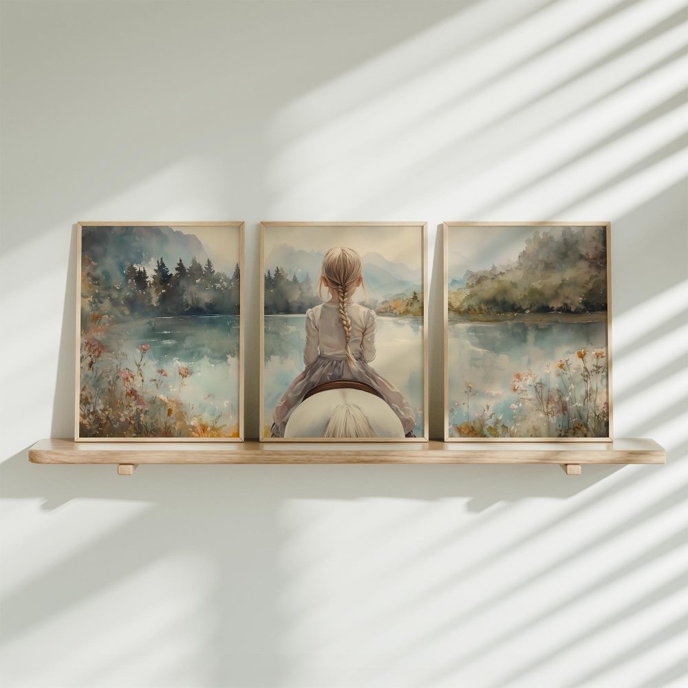 Speels Meisje op Paard bij Meer en Bergen