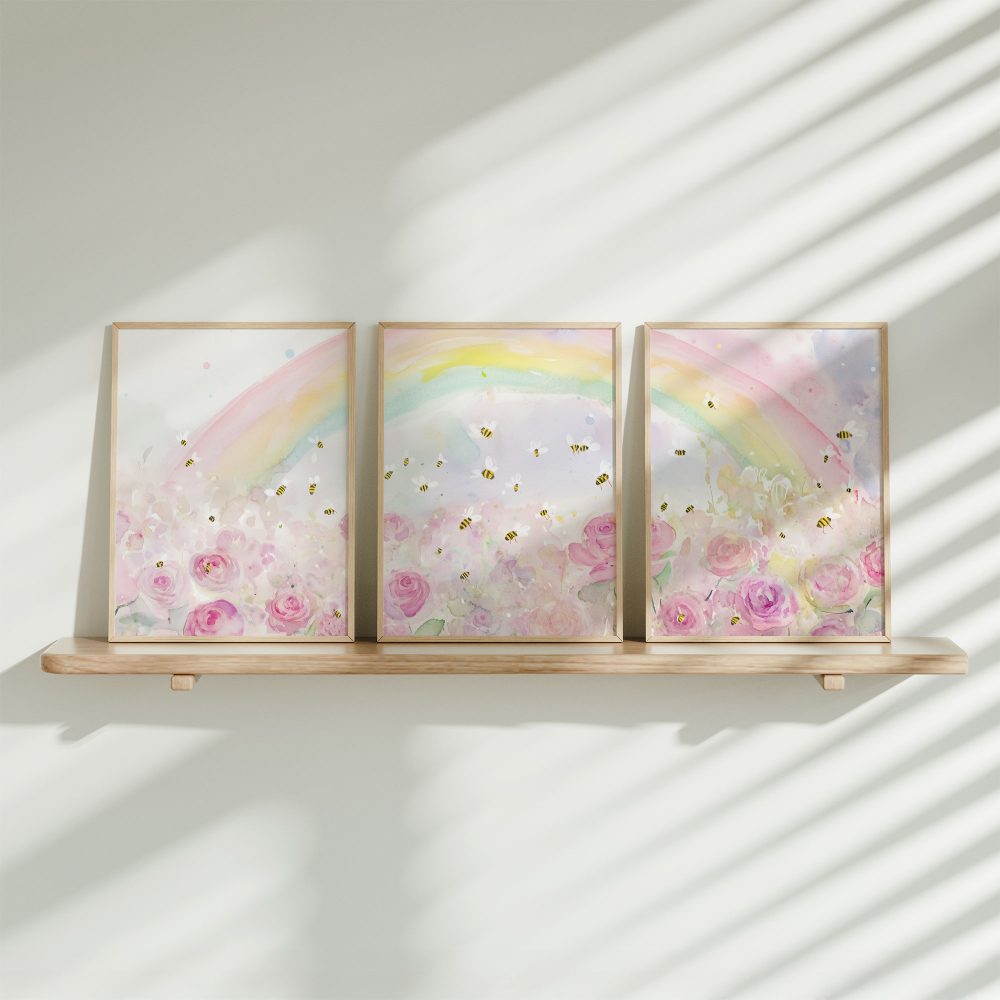 Betoverend bloemenveld met bijtjes en regenboog