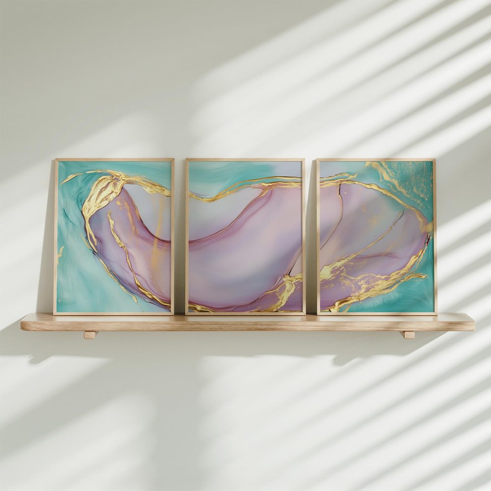 Luxe Gouden Hart in Blauw-Paarse Abstracte Sfeer