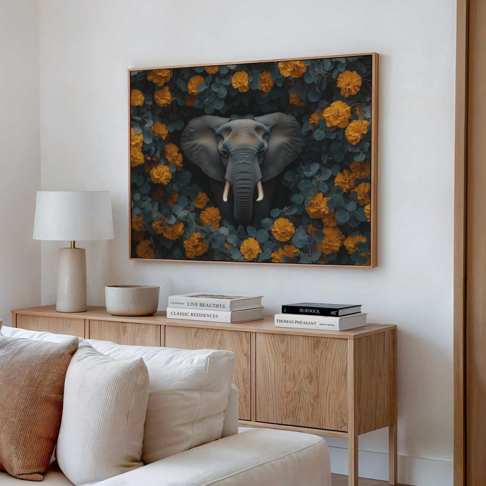 Alternative view of Grijze olifant tussen oranje bloemen