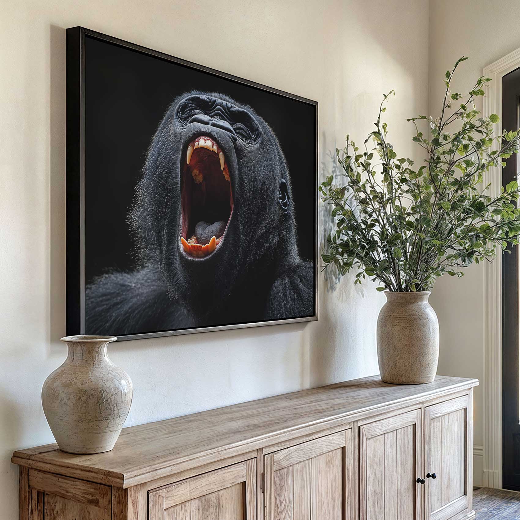 Woeste gorilla met opengesperde bek - Afbeelding 6