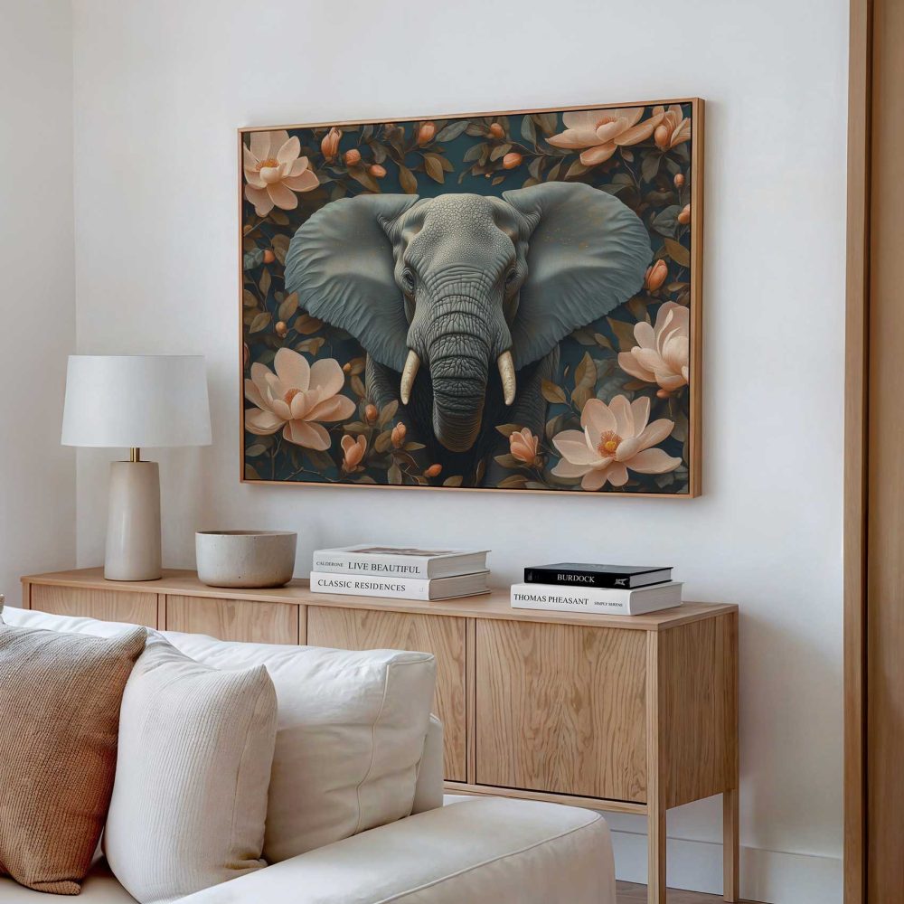 Alternative view of Grijze olifant tussen roze bloemen