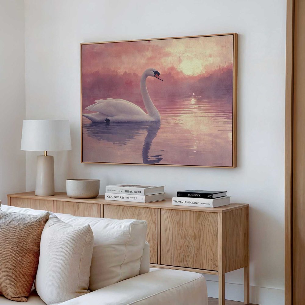 Alternative view of Elegante zwaan in zonsondergang