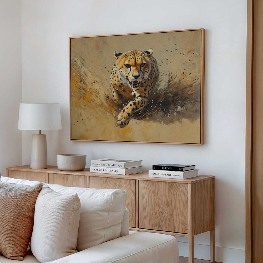 Alternative view of Snelle cheetah in zand