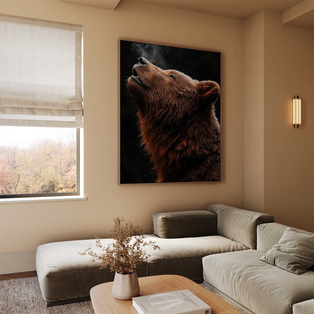 Alternative view of Alertte bruine beer in sneeuw