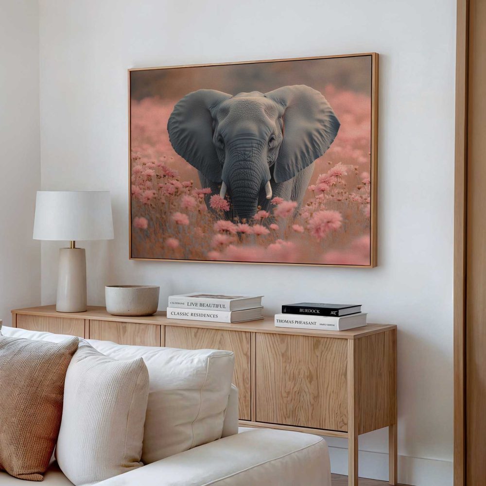 Alternative view of Grijze olifant in roze bloemen