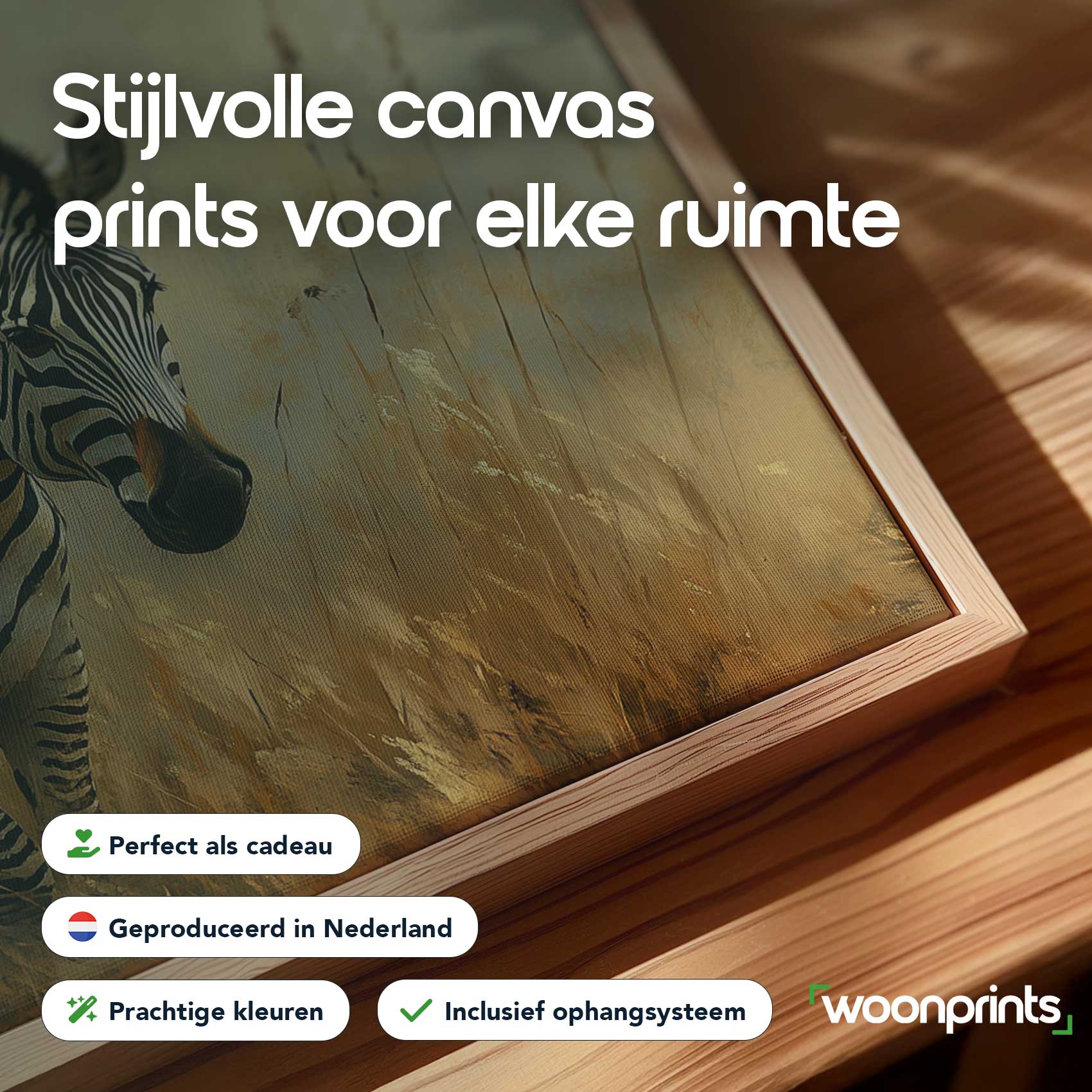 Realistische zebra in grasveld - Afbeelding 4