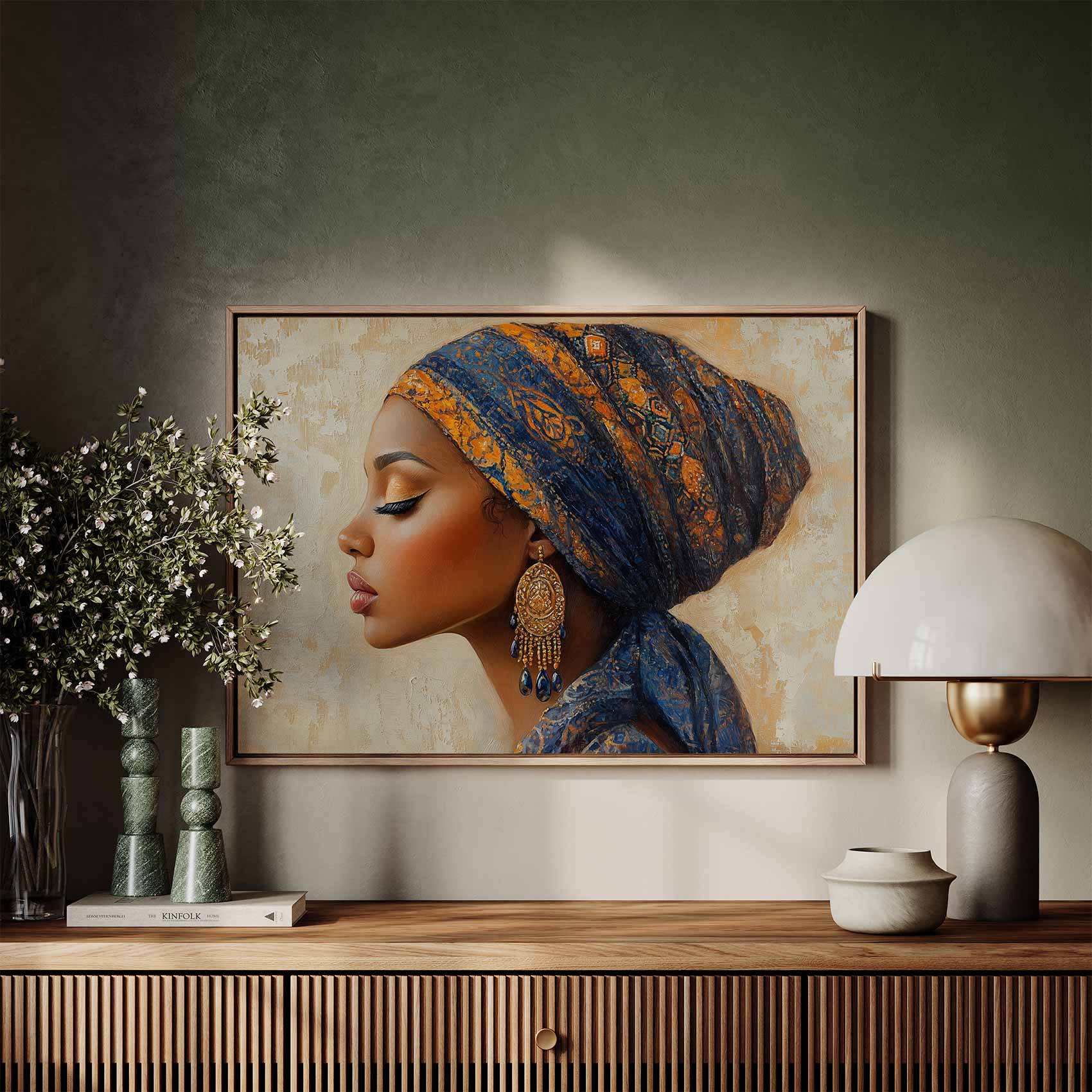 Elegante vrouw met blauw-gouden hoofddoek - Afbeelding 7