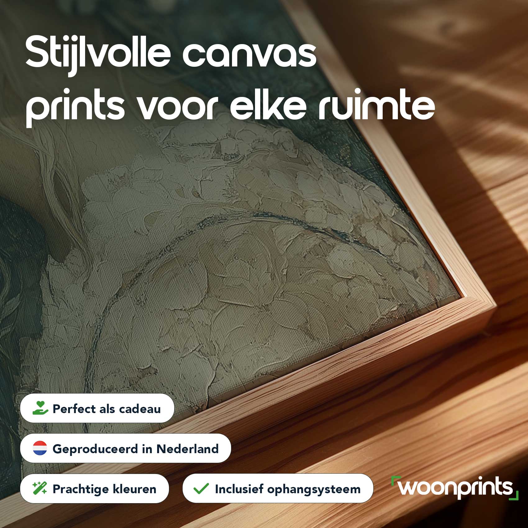Elegante vrouw met bloemenhoofdtooi - Afbeelding 4